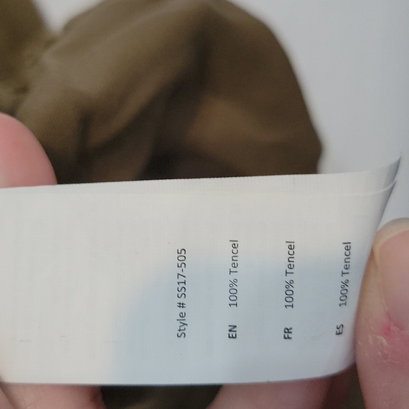 Revamped brown wide leg high rise crops size large - Picture 7 of 7